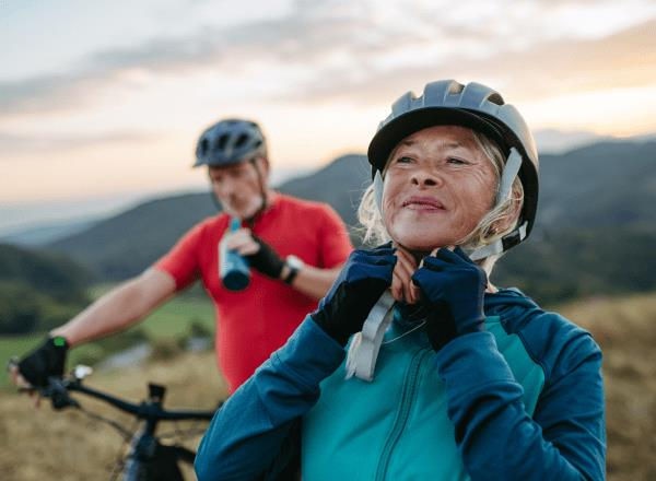 elderly-couple-riding-bikes